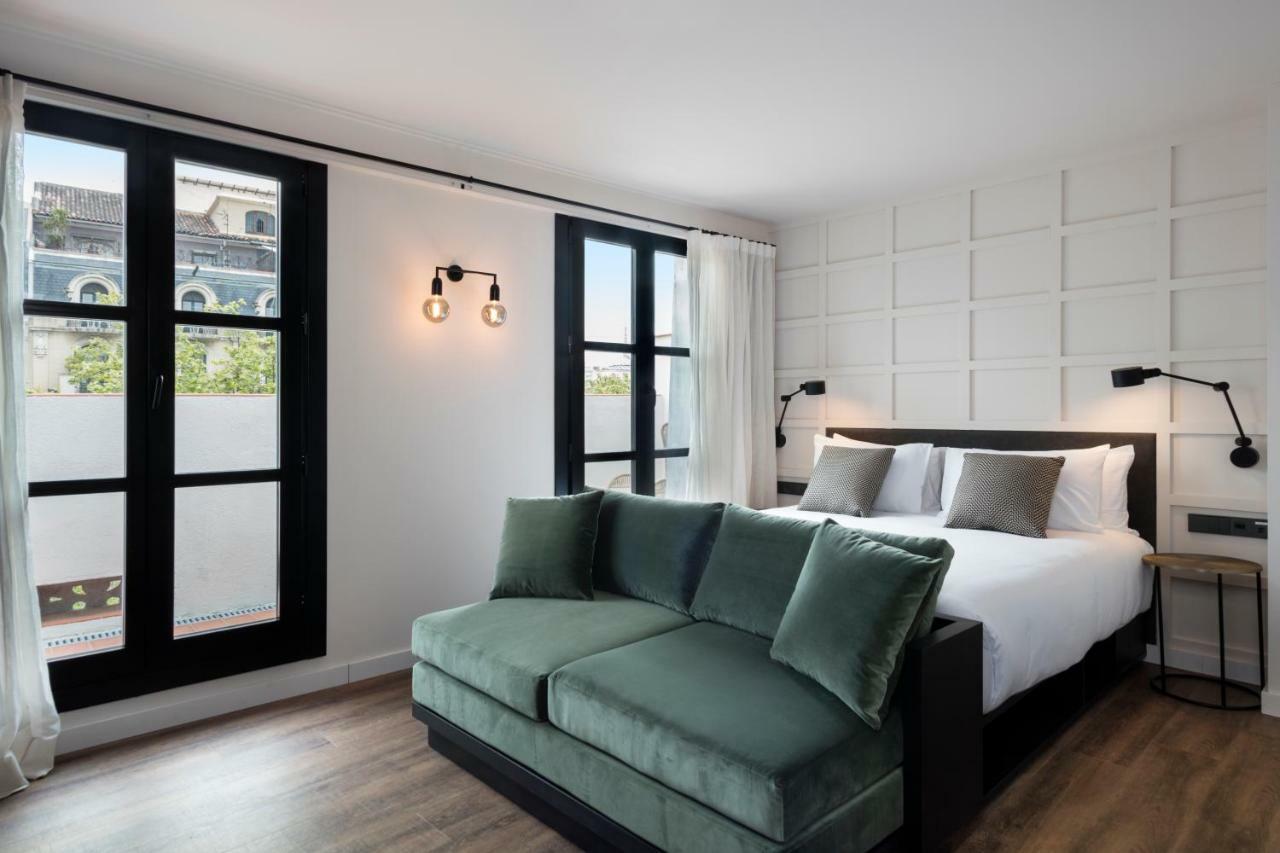 Yurbban Ramblas Boutique Hotel Barcelona Luaran gambar